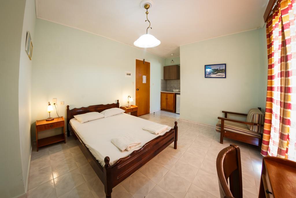 Terra Azzura Apartment Лаганас Екстериор снимка