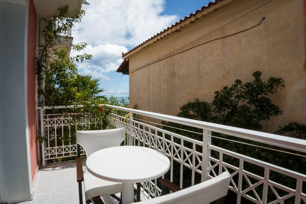 Terra Azzura Apartment Лаганас Екстериор снимка