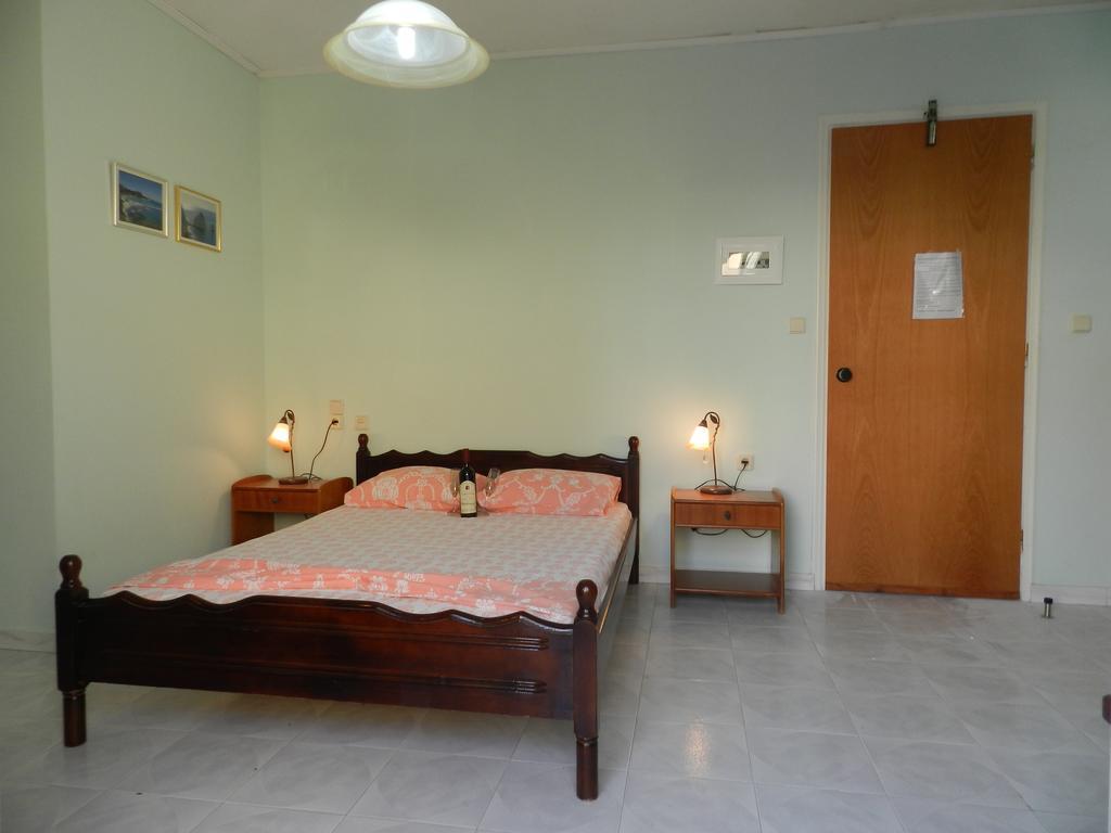 Terra Azzura Apartment Лаганас Екстериор снимка