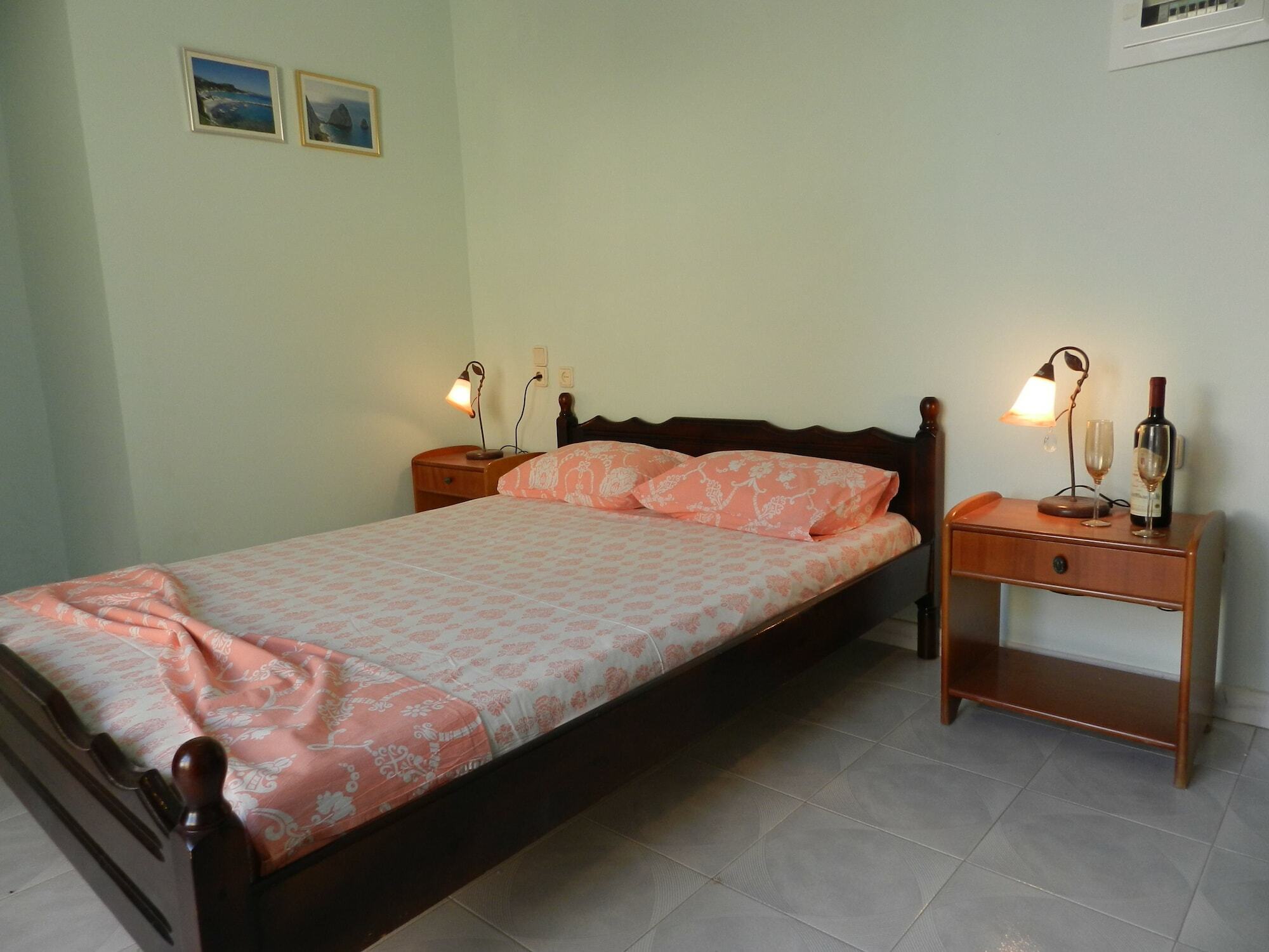 Terra Azzura Apartment Лаганас Екстериор снимка